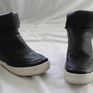 Steve Madden Black & White Heeled Shoes